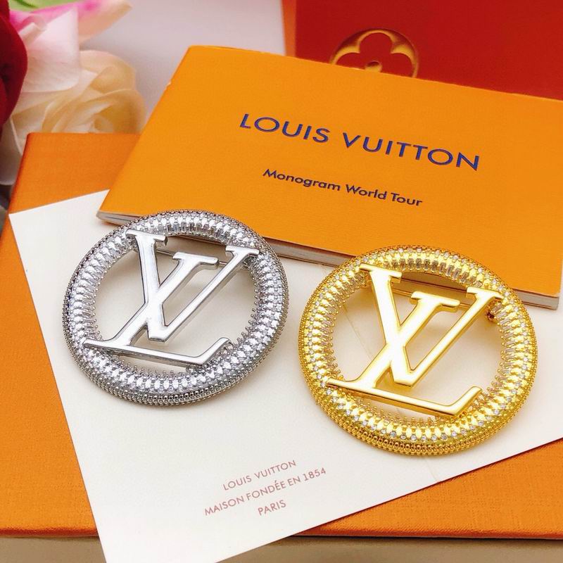 LV Brooch 11yxx04